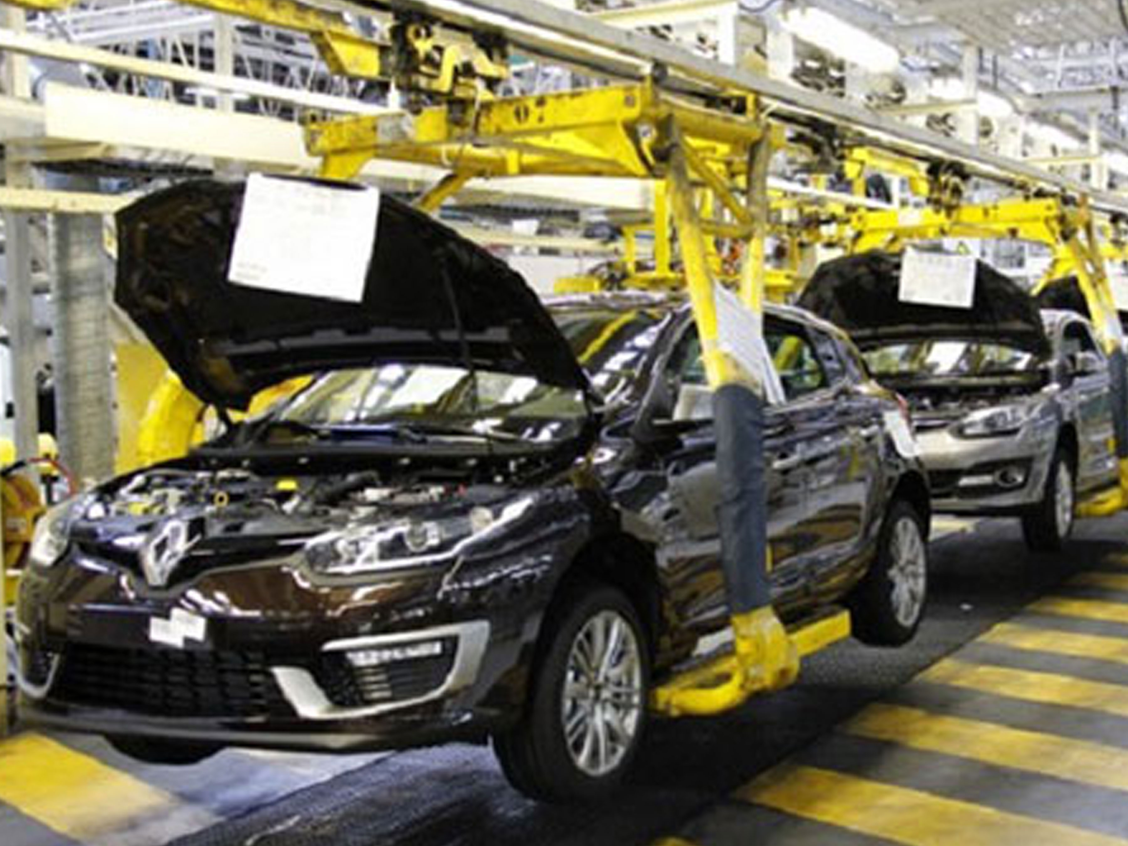 Renault factory, video screenshot