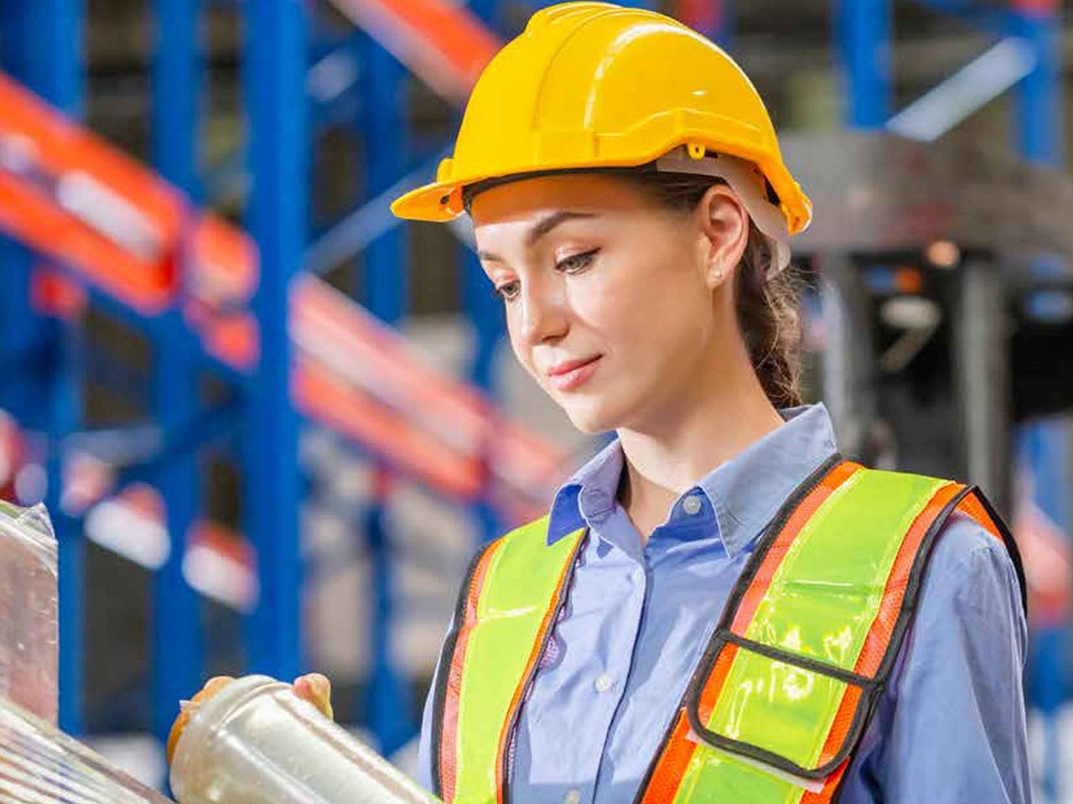 Schorr Packaging employee at the facilities